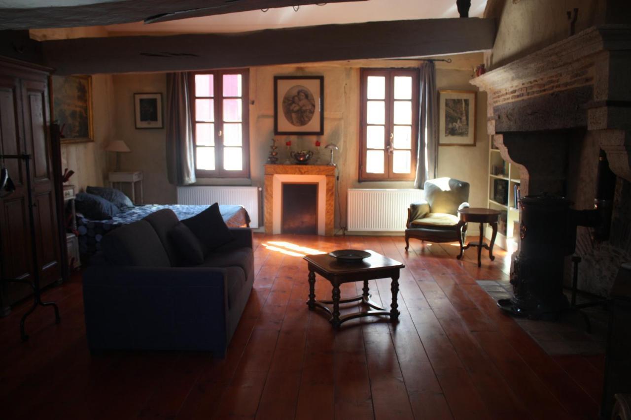 Апартаменты L' Ancien Relais De Poste Henri Кастельжалу Экстерьер фото